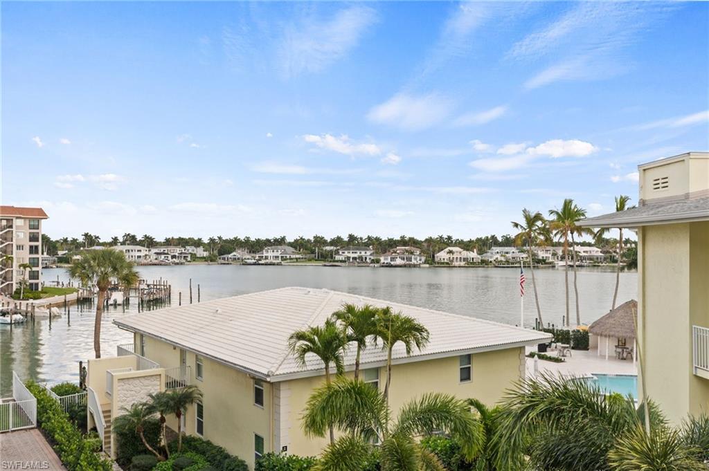 2880 GULF SHORE BLVD N # 410
