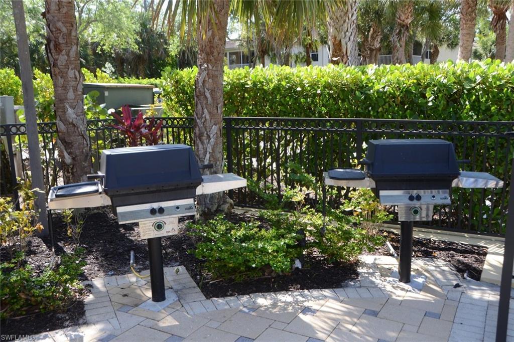 1882 TARPON BAY DR S 105