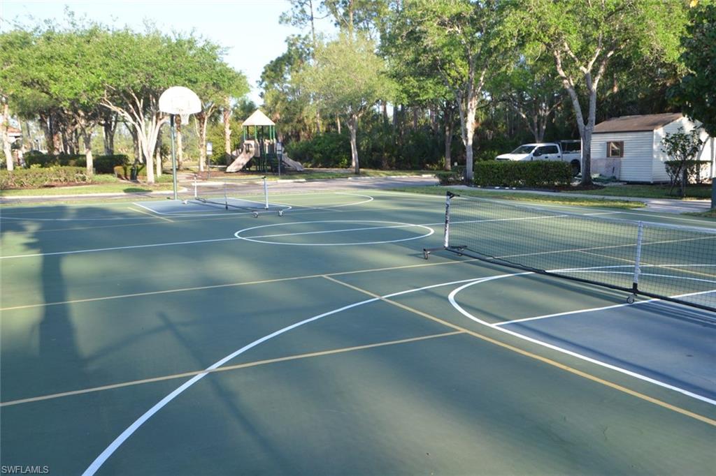 1882 TARPON BAY DR S 105