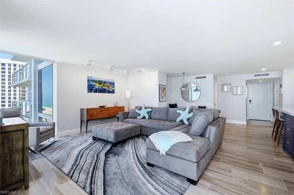 2425 Gulf Of Mexico DR 6D