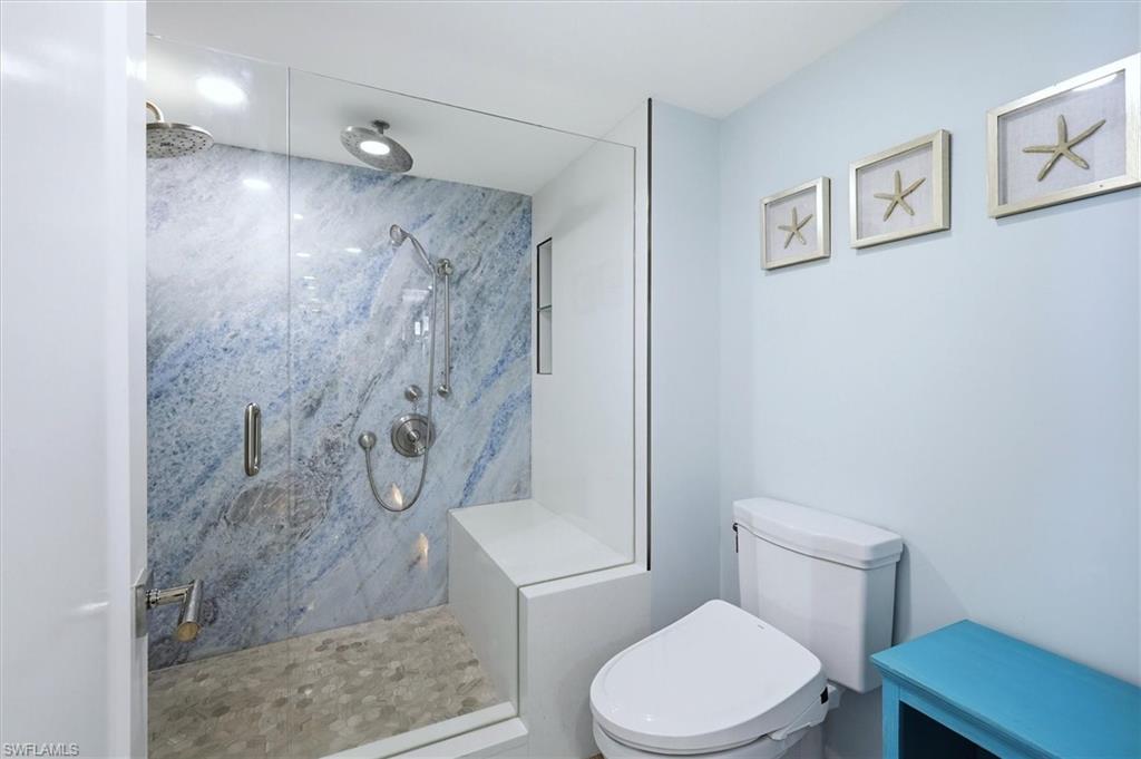 2425 Gulf Of Mexico DR 6D