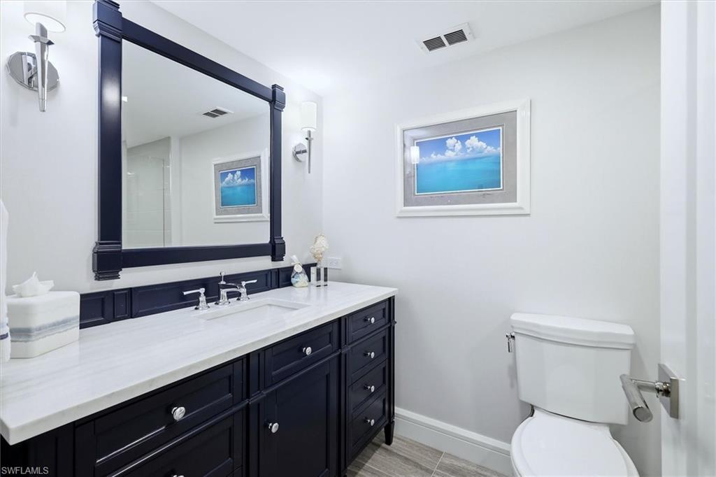 2425 Gulf Of Mexico DR 6D