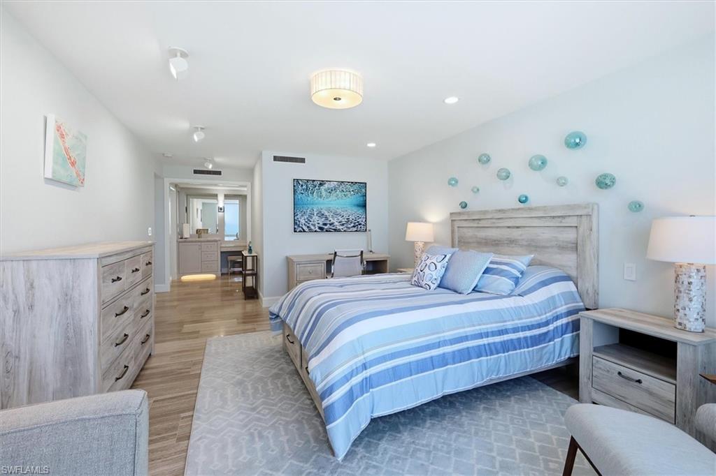 2425 Gulf Of Mexico DR 6D