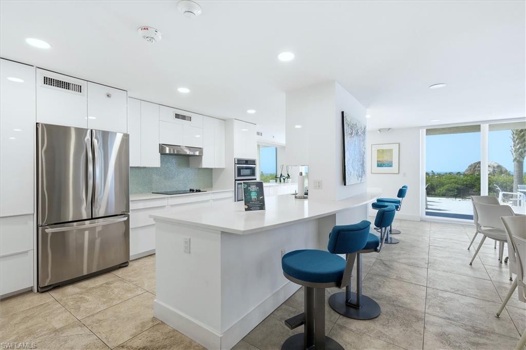 2425 Gulf Of Mexico DR 6D