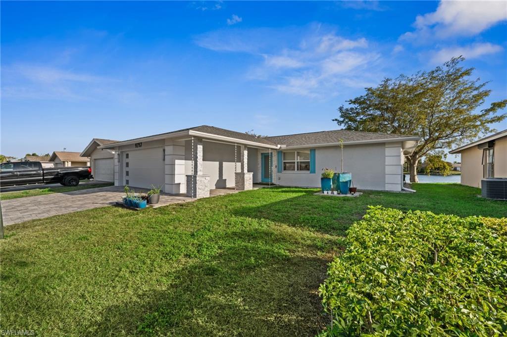 9757 Deerfoot DR
