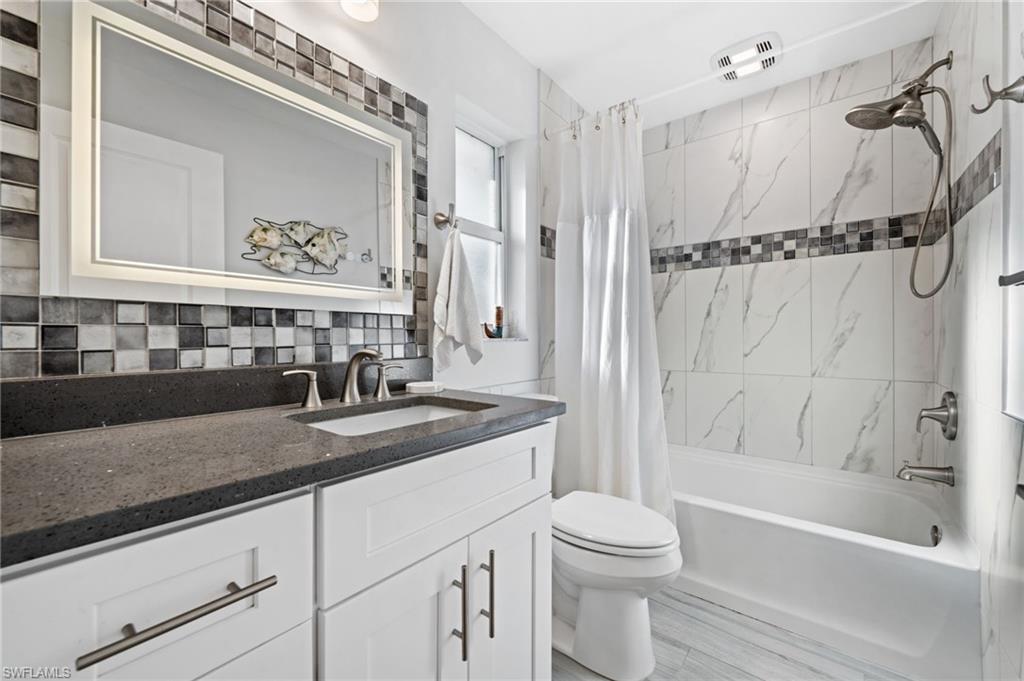 9757 Deerfoot DR
