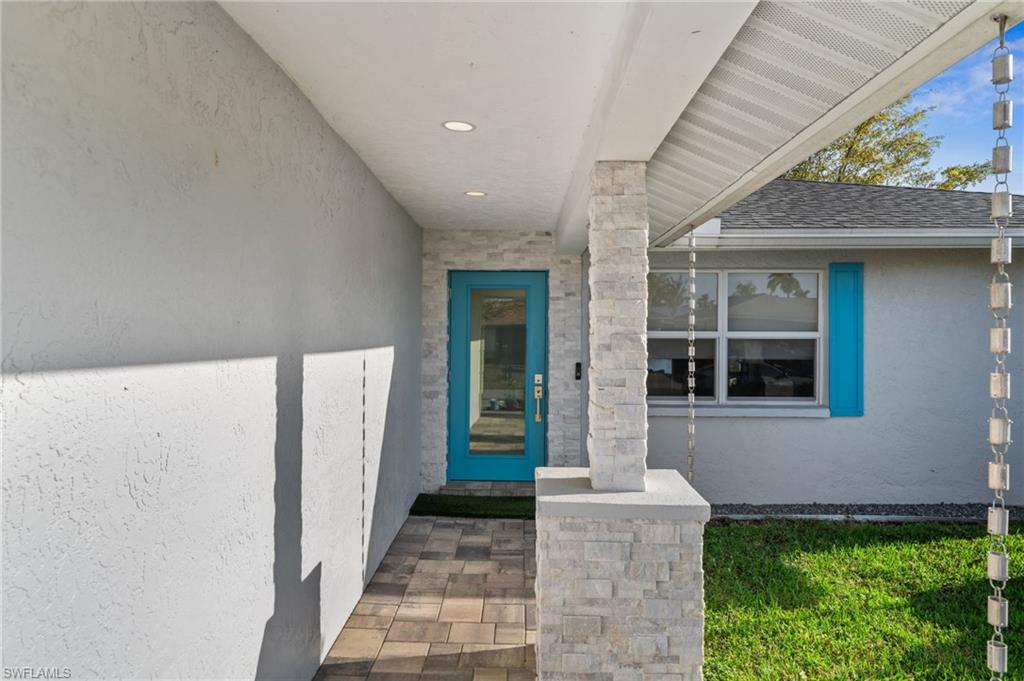 9757 Deerfoot DR