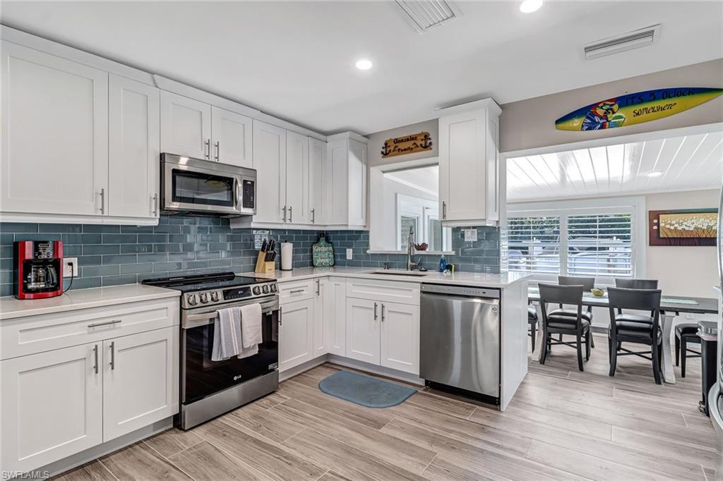 3470 Lakeview DR