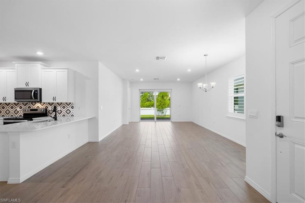 1123 Tranquil Brook DR