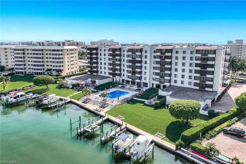 3430 Gulf Shore BLVD N 2I