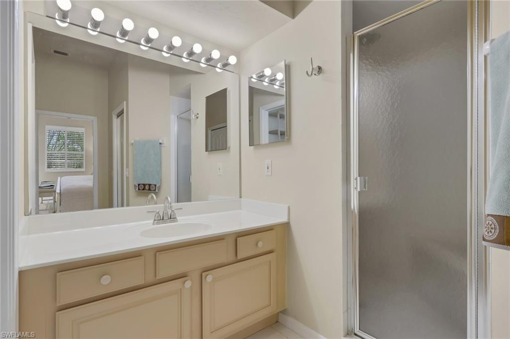 15116 Royal Fern CT B200