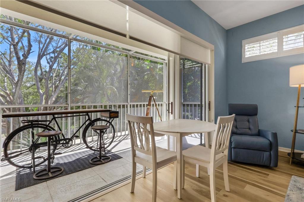 15116 Royal Fern CT B200