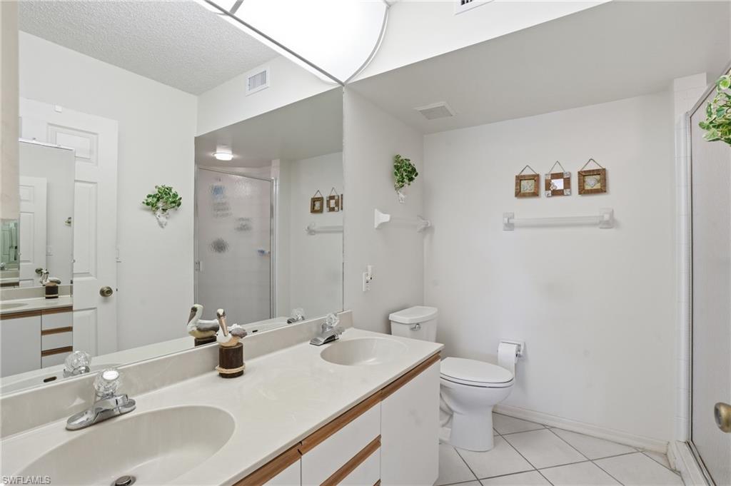 141 Wading Bird CIR G102