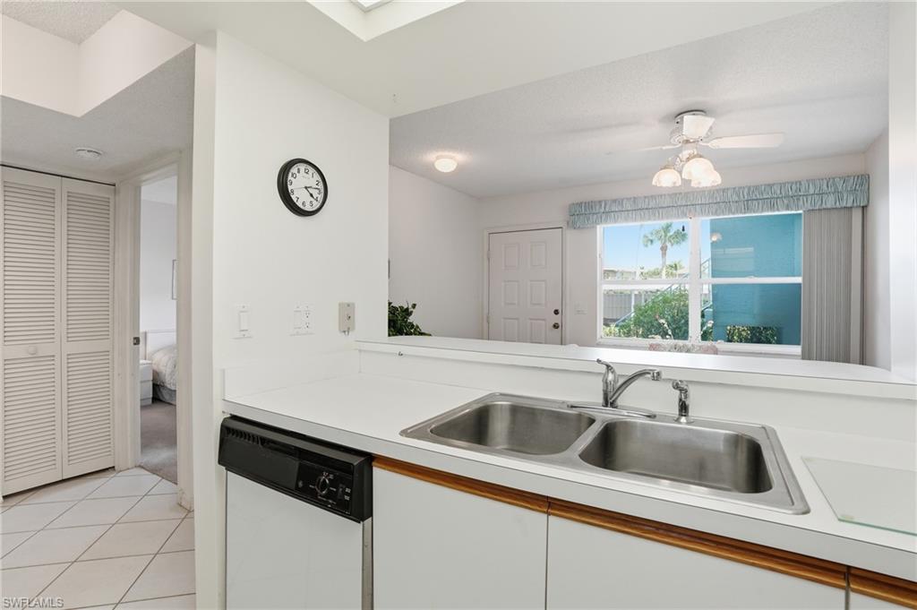 141 Wading Bird CIR G102