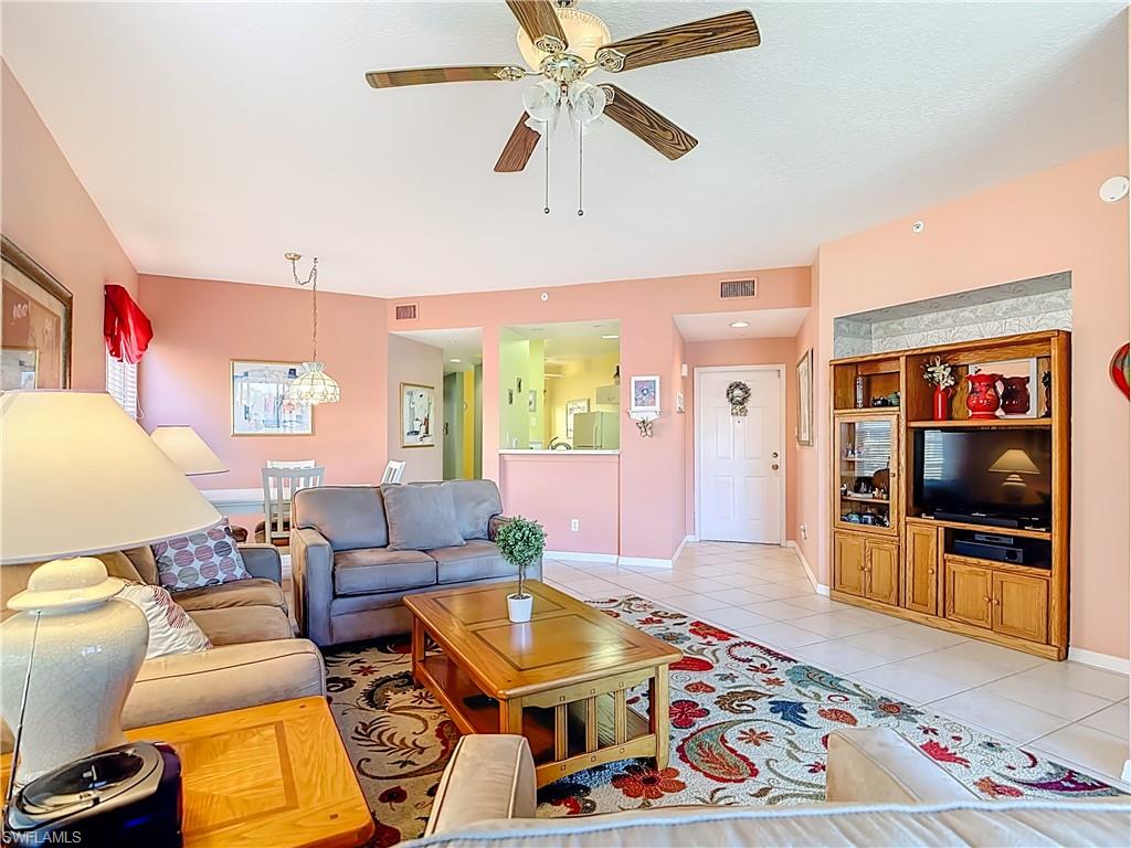 6930 Huntington Lakes CIR 104