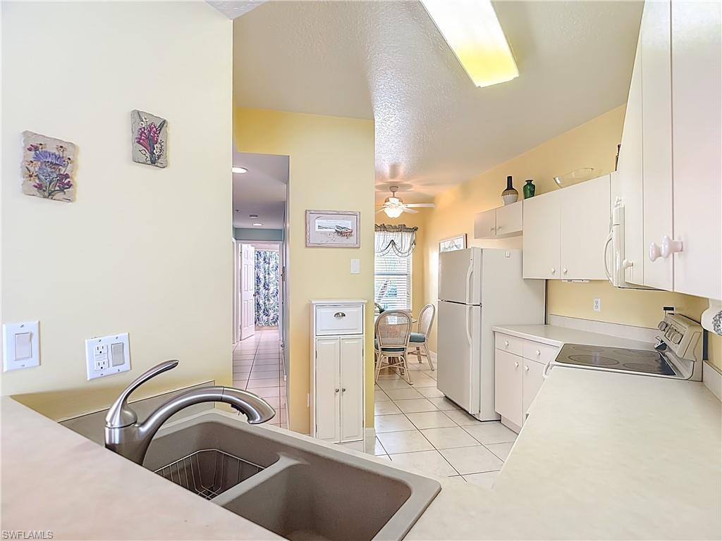 6930 Huntington Lakes CIR 104