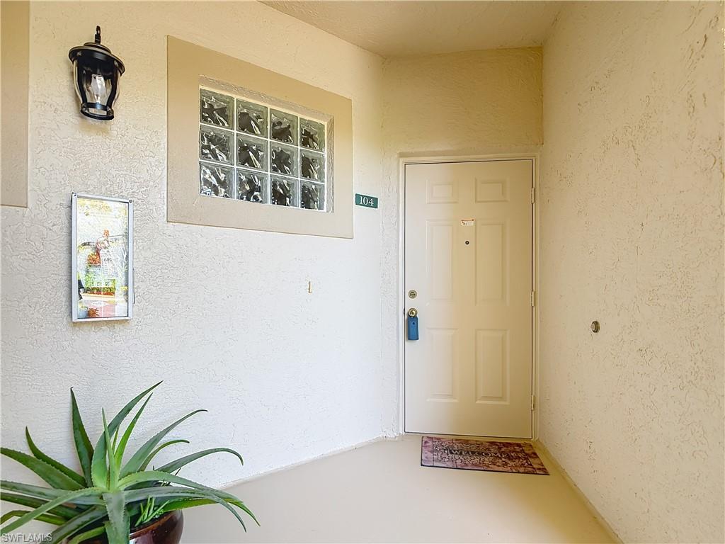 6930 Huntington Lakes CIR 104