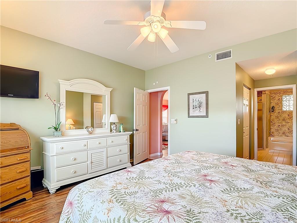 6930 Huntington Lakes CIR 104
