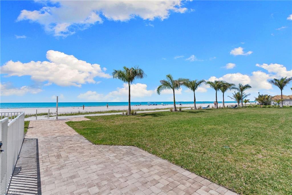 5000 ESTERO BLVD 305