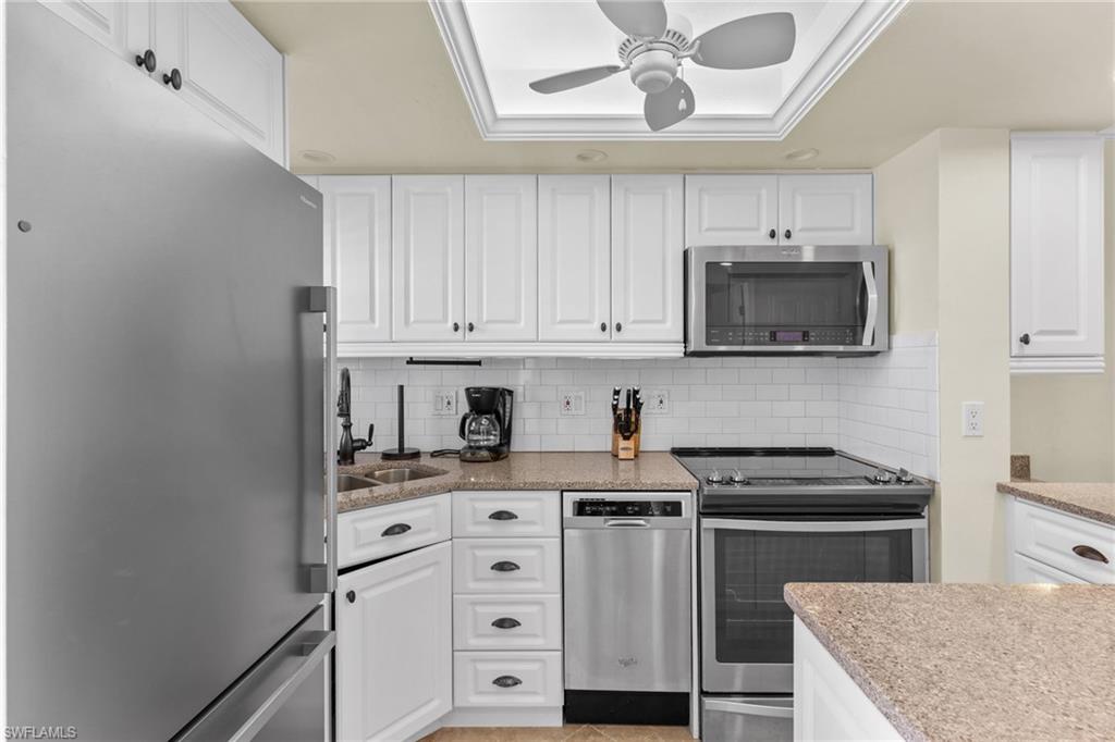 5000 ESTERO BLVD 305