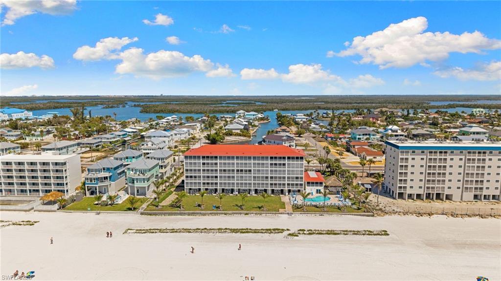 5000 ESTERO BLVD 305