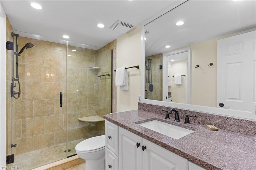 5000 ESTERO BLVD 305