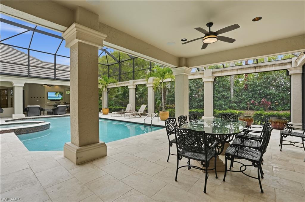 328 SEDGWICK CT