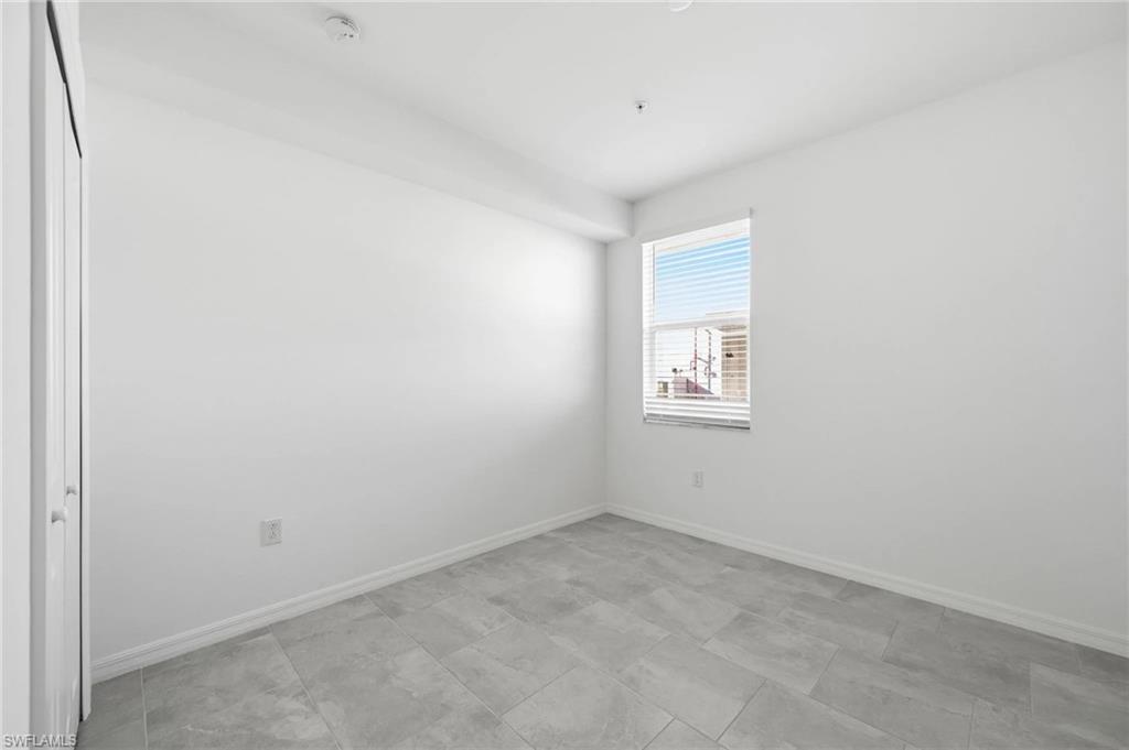 5609 Newcastle CT 5411