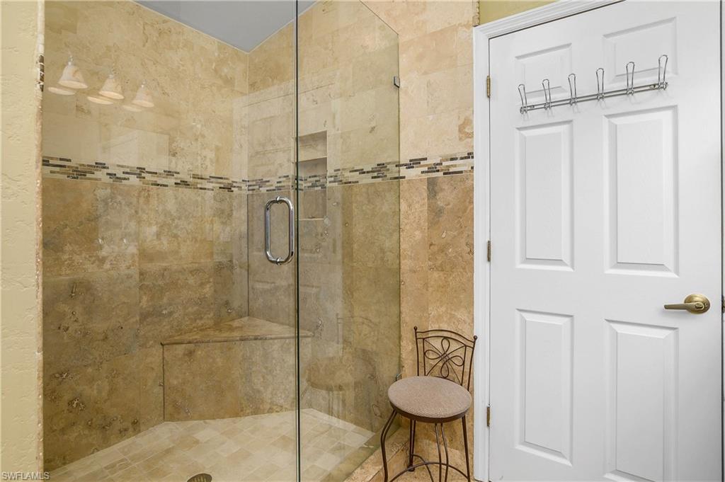 7749 Victoria Cove CT