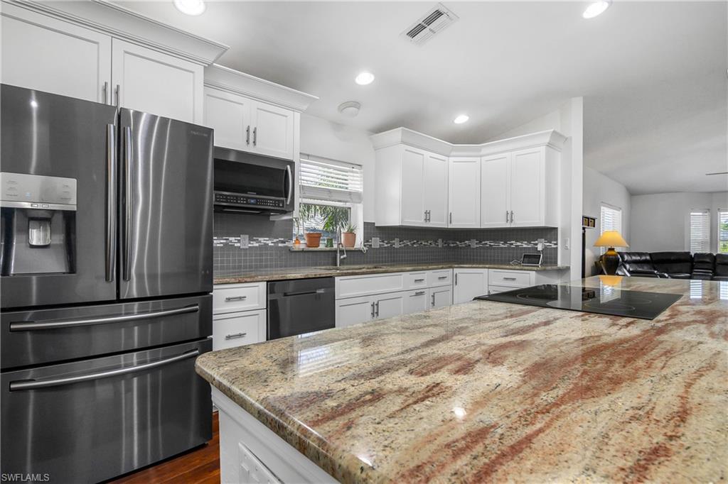 7749 Victoria Cove CT