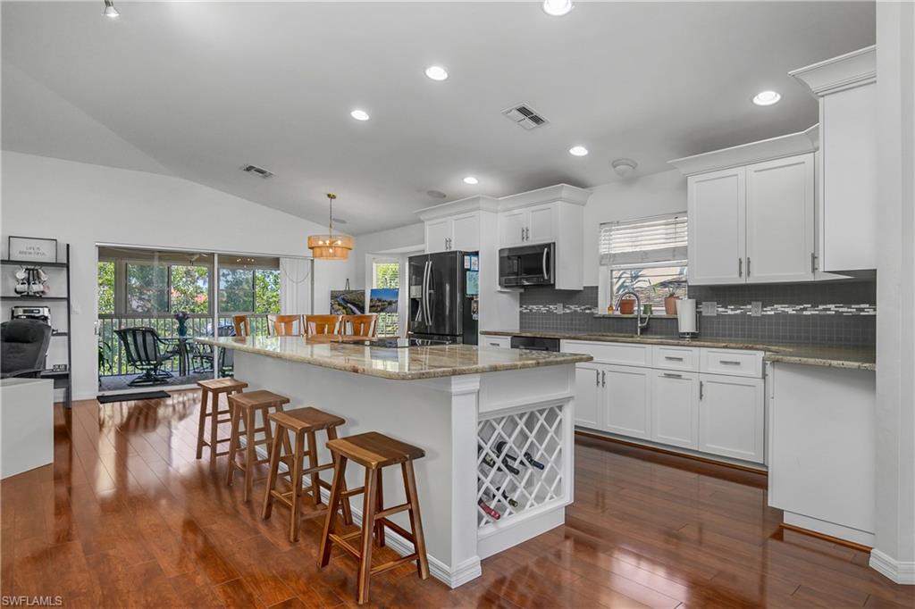 7749 Victoria Cove CT