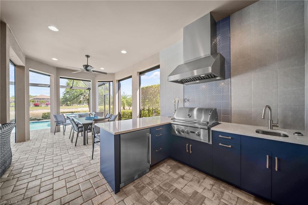 9361 Terresina DR