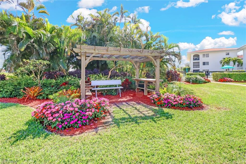 5 High Point CIR W 211