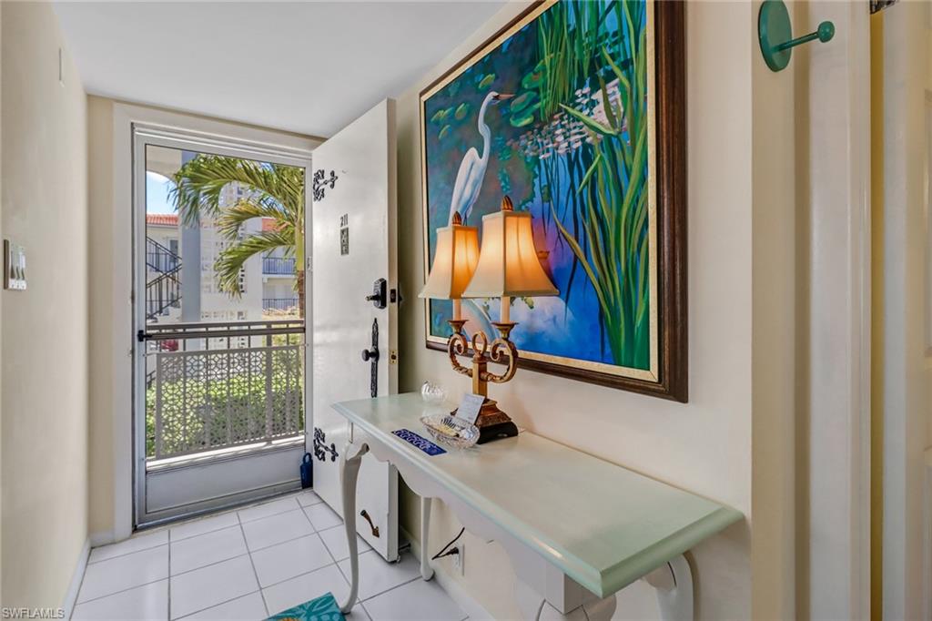 5 High Point CIR W 211