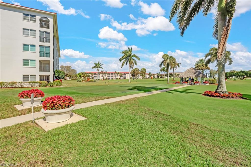 5 High Point CIR W 211