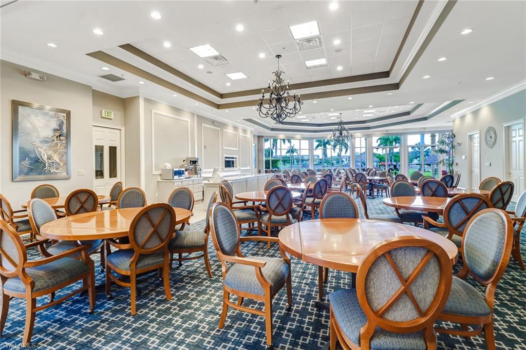 5 High Point CIR W 211