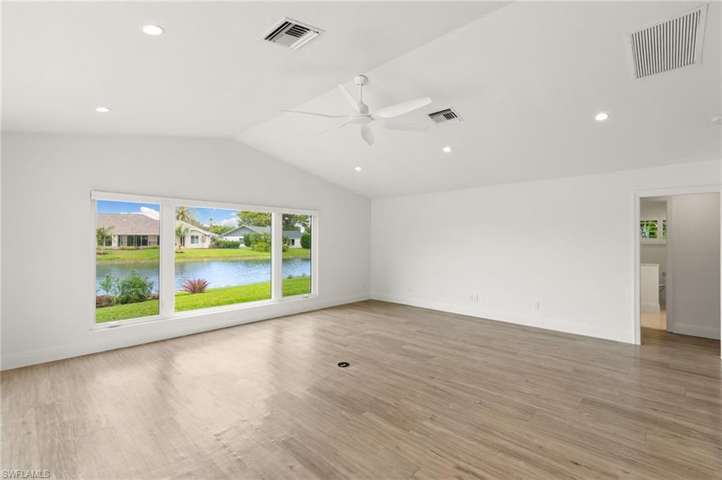 2178 Pine Woods CIR 25