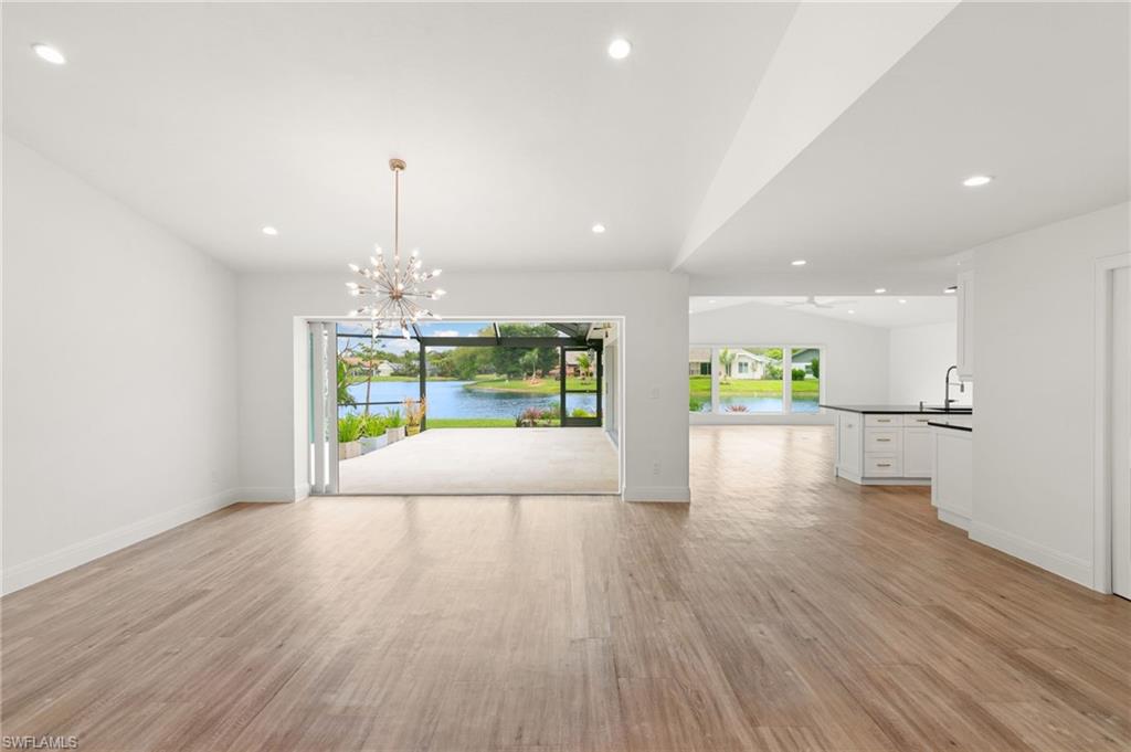 2178 Pine Woods CIR 25