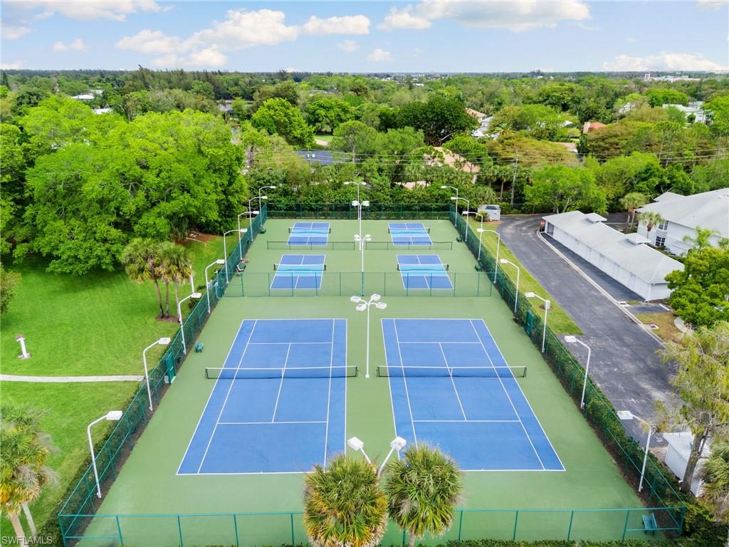 2178 Pine Woods CIR 25