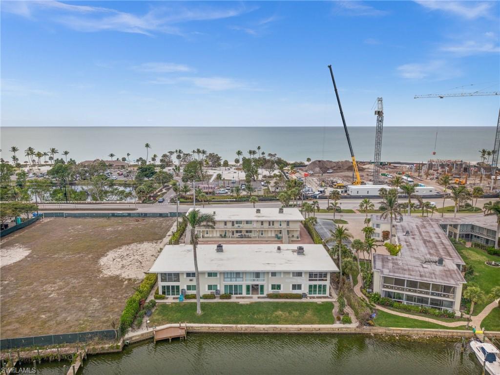1550 GULF SHORE BLVD N E2