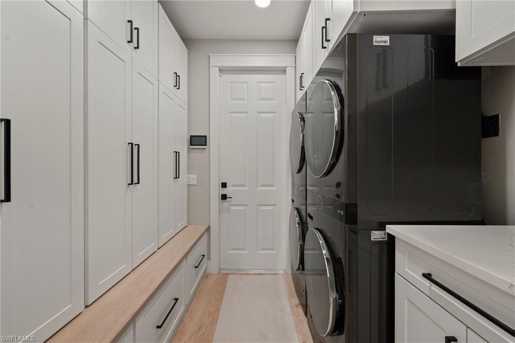 6625 NEW HAVEN CIR