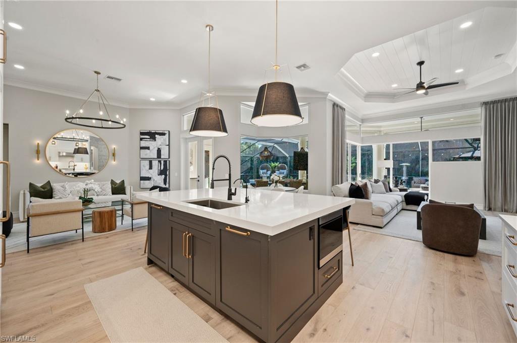 6625 NEW HAVEN CIR