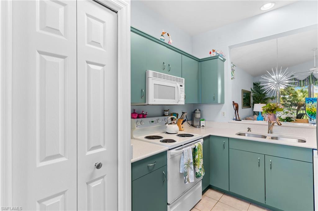 2335 Carrington CT 201