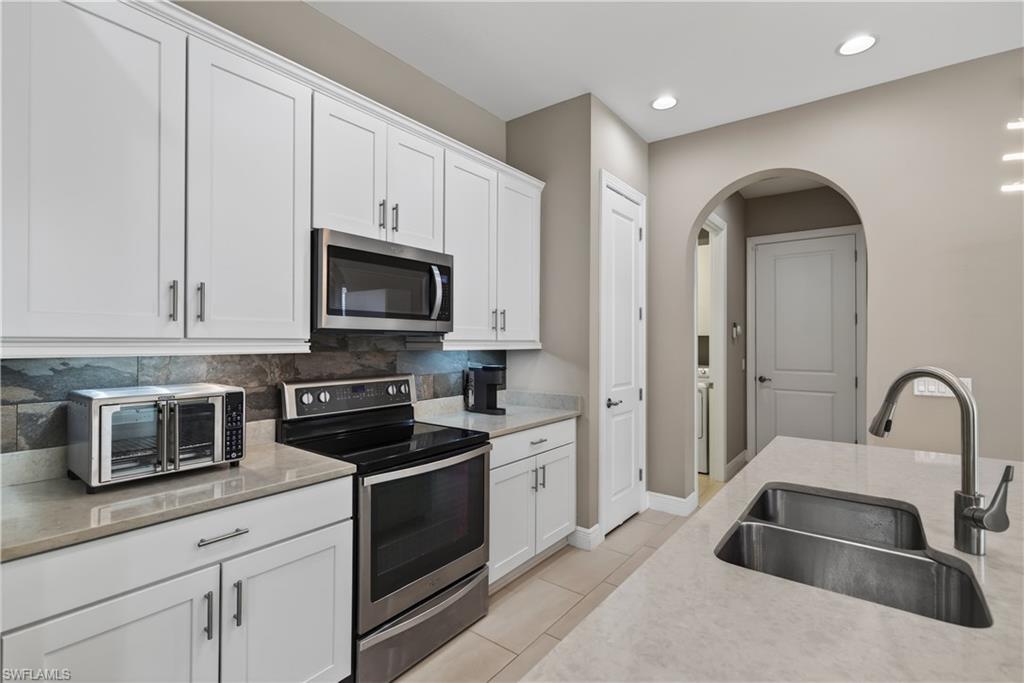 1310 Manado DR