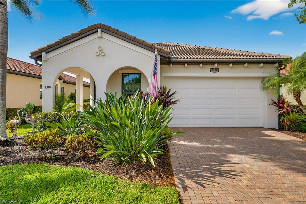 1310 Manado DR