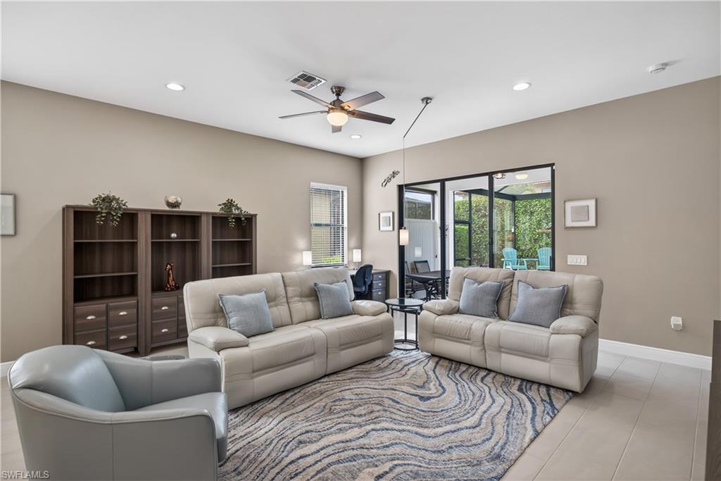 1310 Manado DR