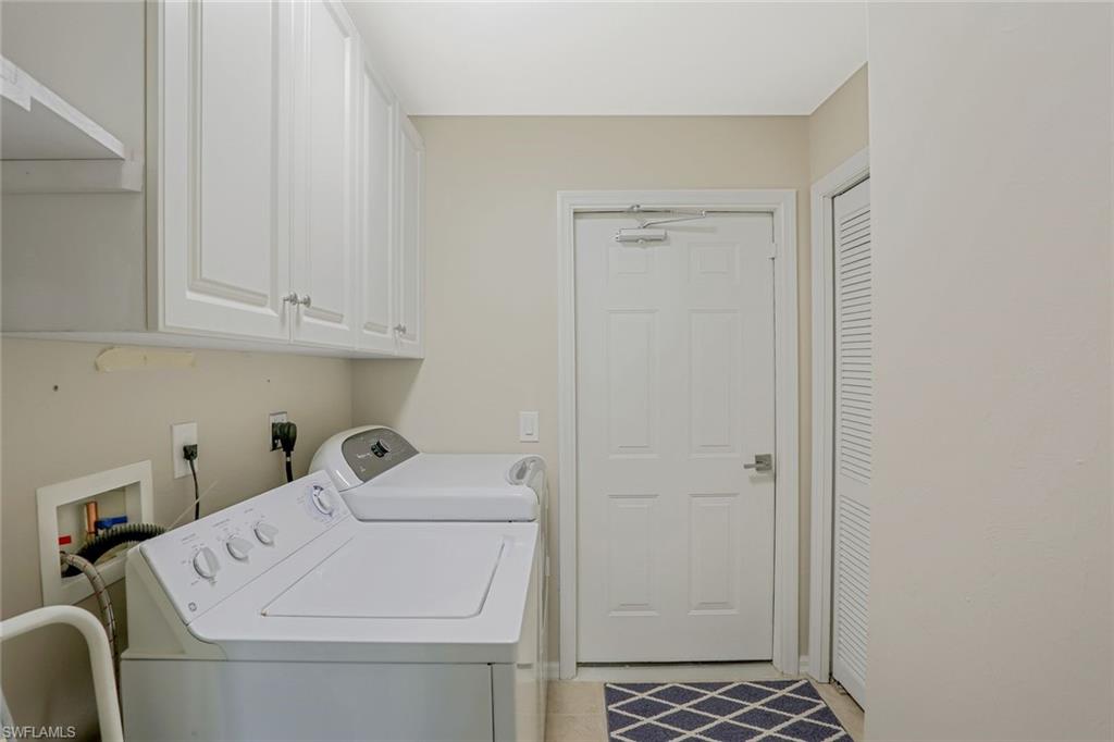 3485 LAUREL GREENS LN S 102