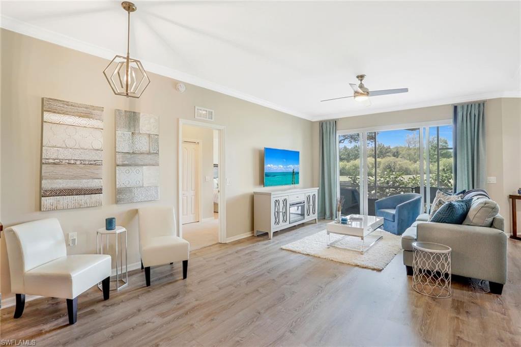 3485 LAUREL GREENS LN S 102