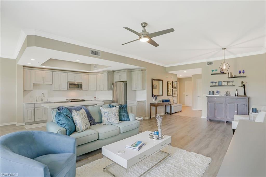 3485 LAUREL GREENS LN S 102