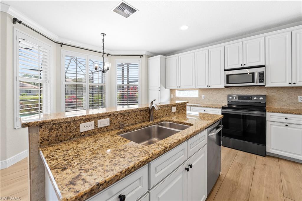 21827 Rainbow Lake CT